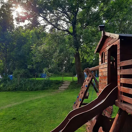 Lesny Dwór W Górach Sowich *