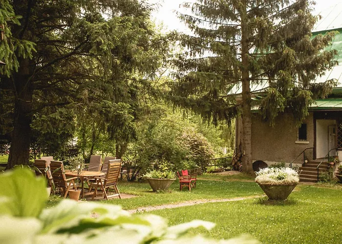 Lesny Dwor W Gorach Sowich Guest house Woliborz