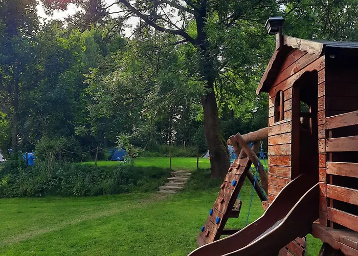 Lesny Dwor W Gorach Sowich *