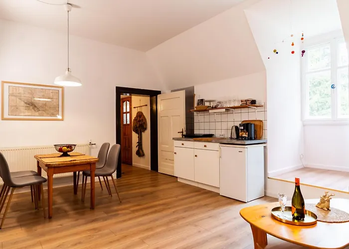 Lesny Dwor W Gorach Sowich Guest house *