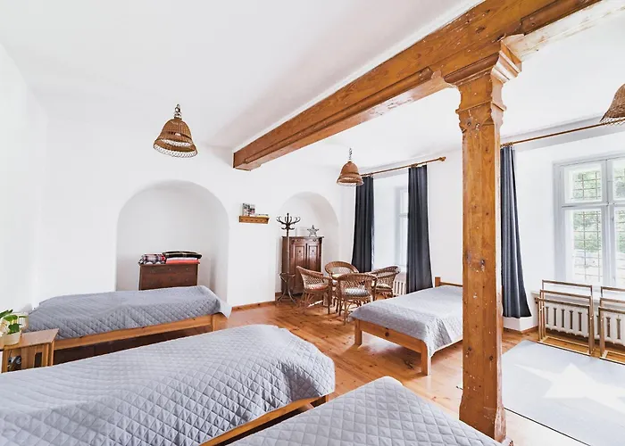 Lesny Dwor W Gorach Sowich Guest house Woliborz